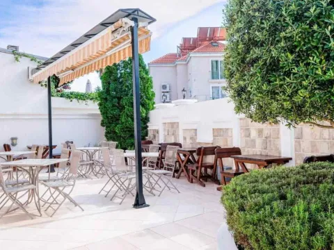 Sale, hospitality venue, 1256m², Podkošljun, Budva - image 43