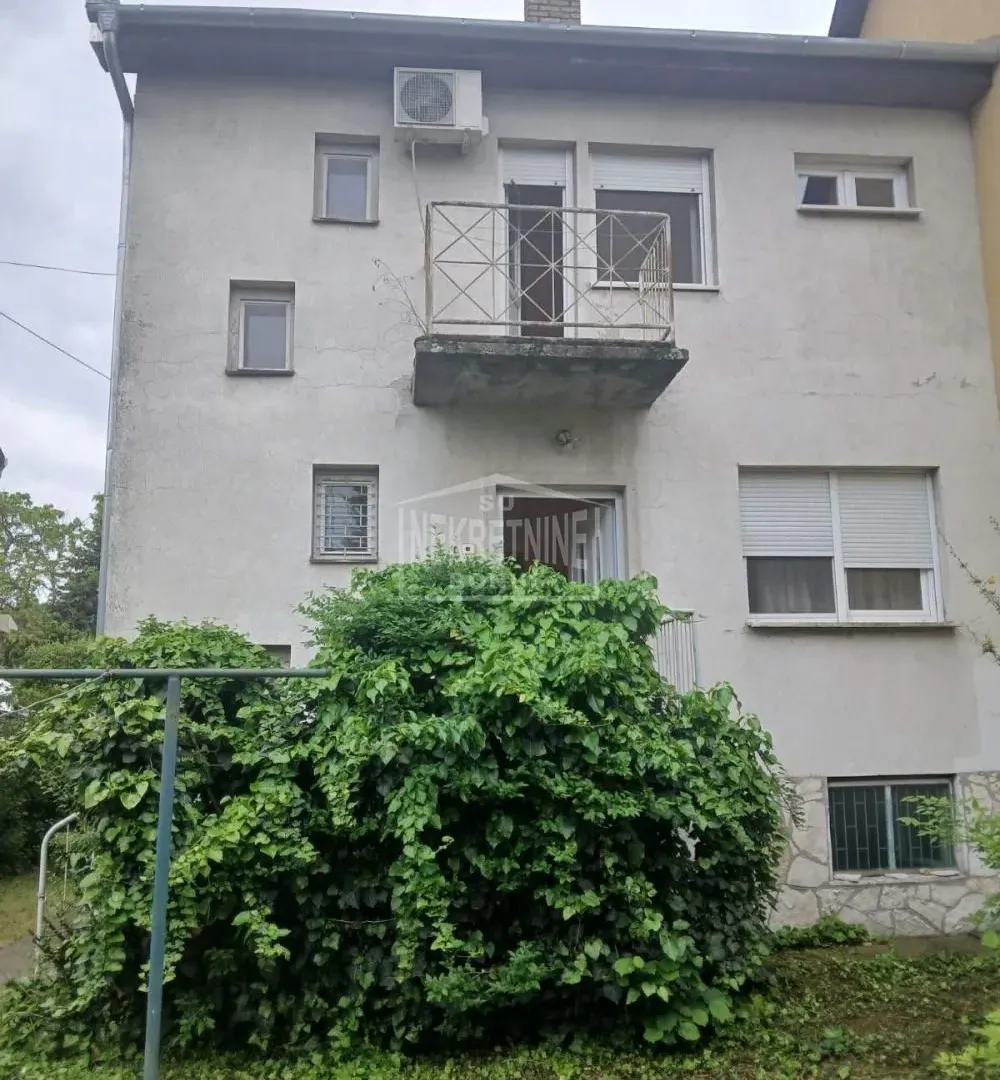 Prodaja, kuća, 180m², Kertvaroš, Subotica