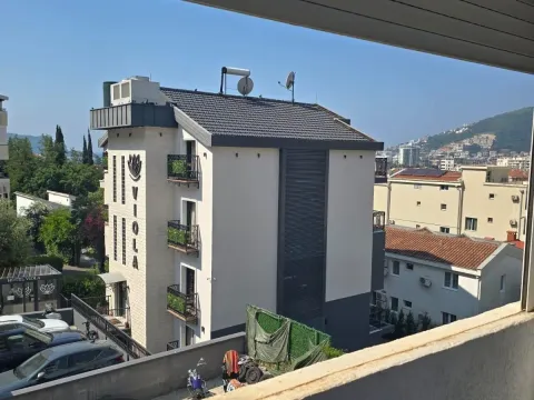 Izdavanje, dvosoban stan, 64m², Budva, Crna Gora - image 4