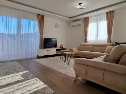 Rent, three bedroom apartment, 100m², Zagorič, Podgorica - image 27