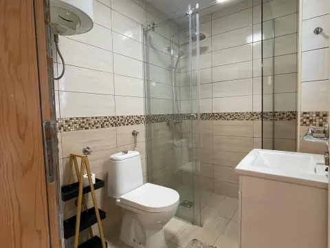 Izdavanje, garsonjera, 40m², Sveti Stefan, Budva - image 24