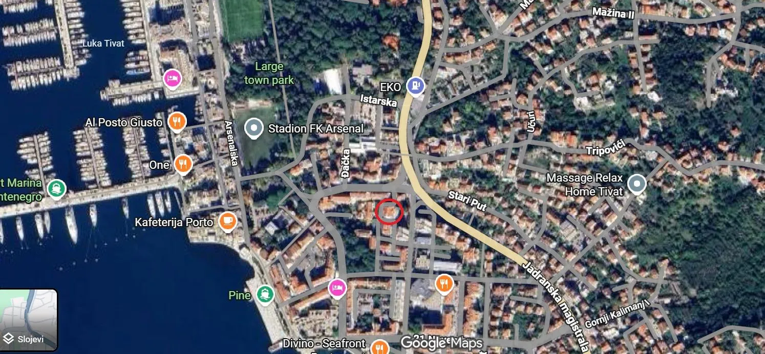 Prodaja, trosoban stan, 68m², Centar, Tivat