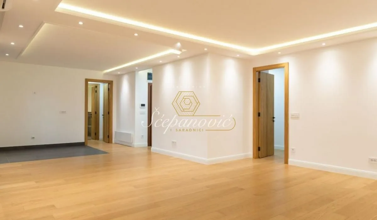 Sale, apartment, 159m², Crveni Krst, Beograd