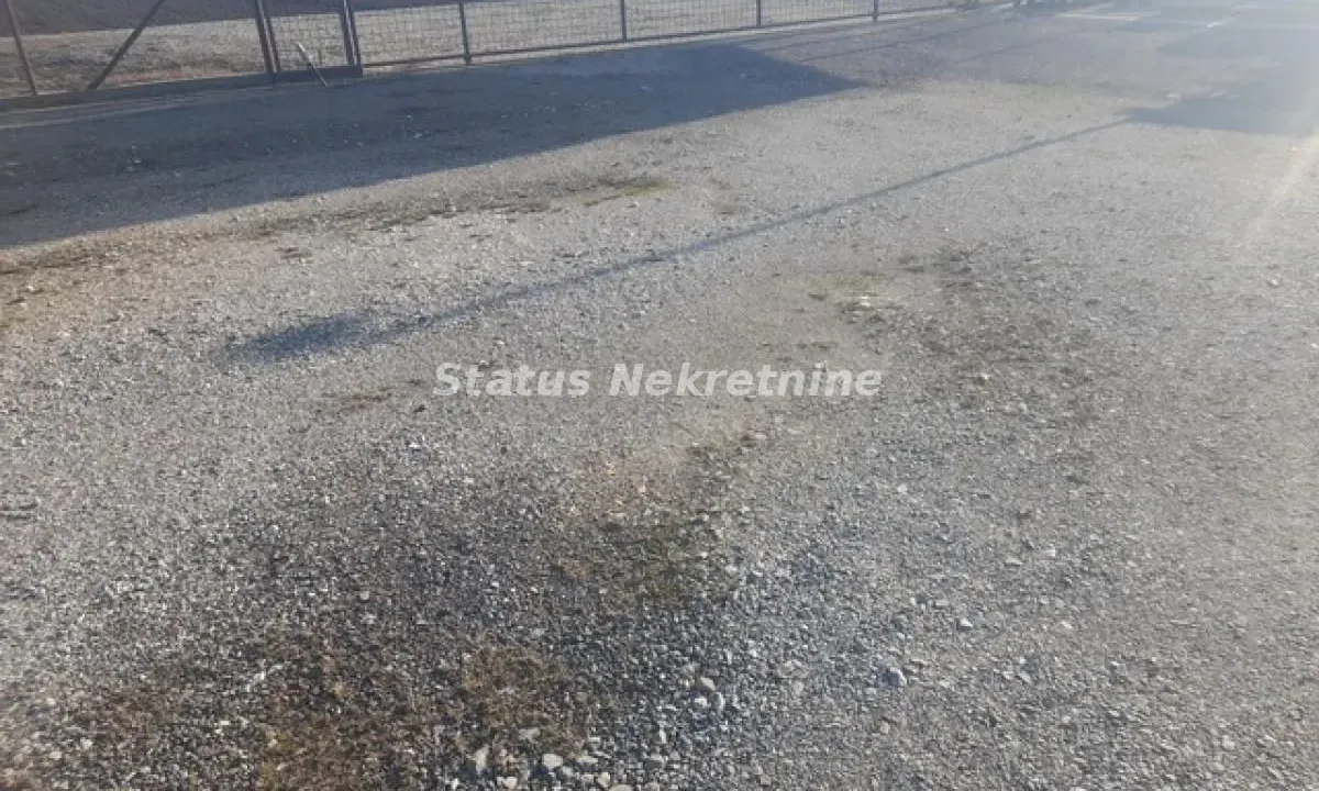 Izdavanje, plac, 23m², Rumenka, Novi Sad Sve Podlokacije