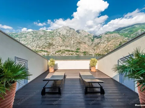 Sale, house, 510m², Muo, Kotor - image 15