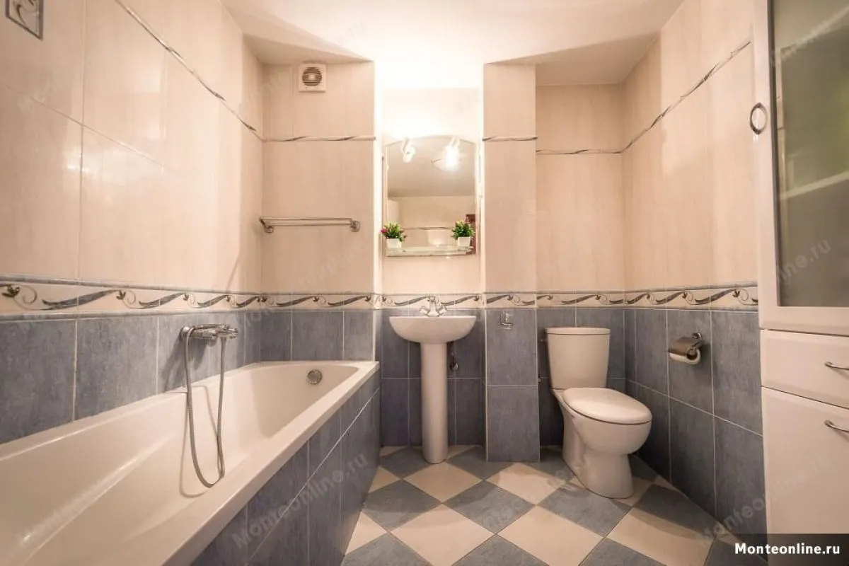 Prodaja, garsonjera, 50m², Dobrota, Kotor
