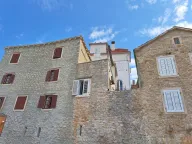 Prodaja, jednosoban stan, 70m², Stari Grad, Budva - image 2