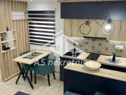 Rent, apartment, 26m², Senjak, Beograd - image 5