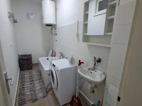 Izdavanje, jednosoban stan, 40m², Preko Morače, Podgorica - image 6