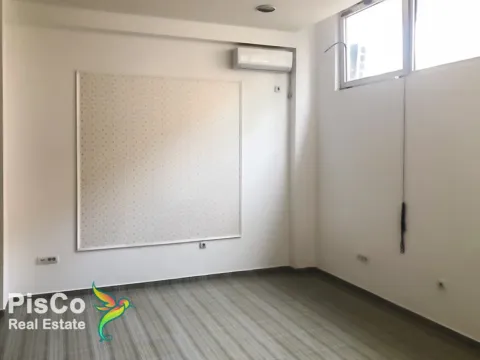 Izdavanje, poslovni prostor, 24m², Pobrežje, Podgorica - image 1
