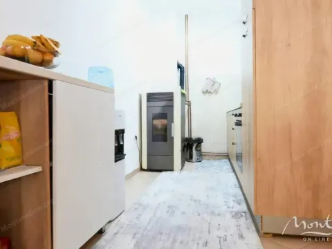 Prodaja, dvosoban stan, 103m², Donja Gorica, Podgorica - image 9