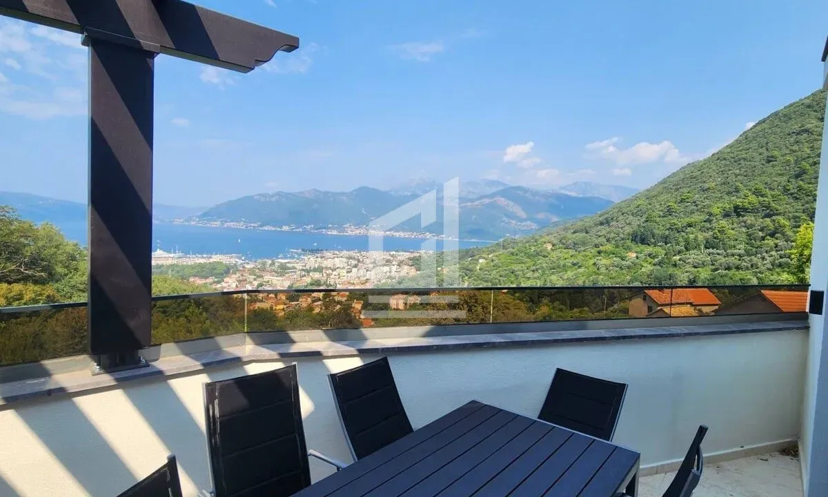Rent, three bedroom apartment, 120m², Tivat, Crna Gora