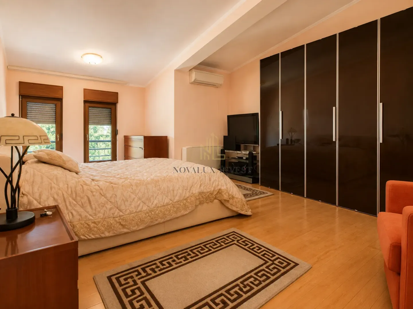 Prodaja, trosoban stan, 200m², Preko Morače, Podgorica