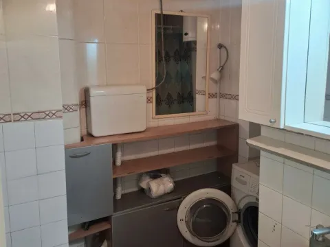 Rent, one bedroom apartment, 50m², Podgorica, Crna Gora - image 9