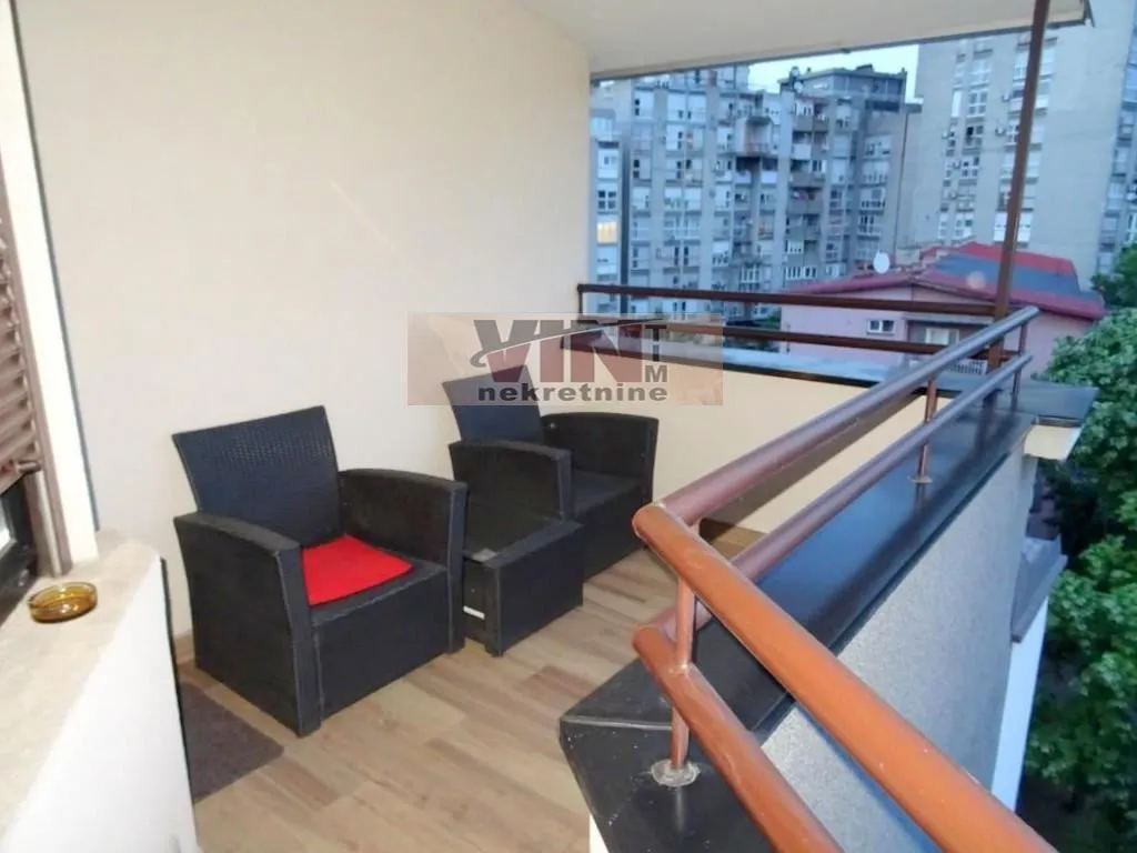 Prodaja, trosoban stan, 94m², Hala Pionir, Palilula Sve Podlokacije