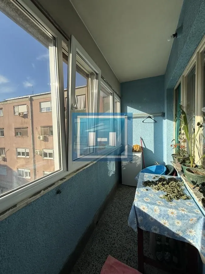 Prodaja, dvosoban stan, 52m², Centar, Jagodina