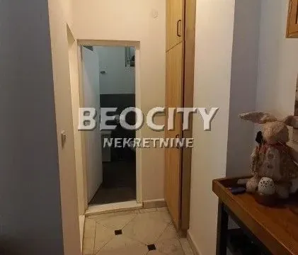 Prodaja, dvosoban stan, 59m², Centar, Novi Sad - image 8