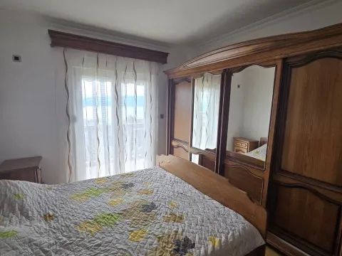 Rent, two bedroom apartment, 80m², Tripovići, Tivat - image 10