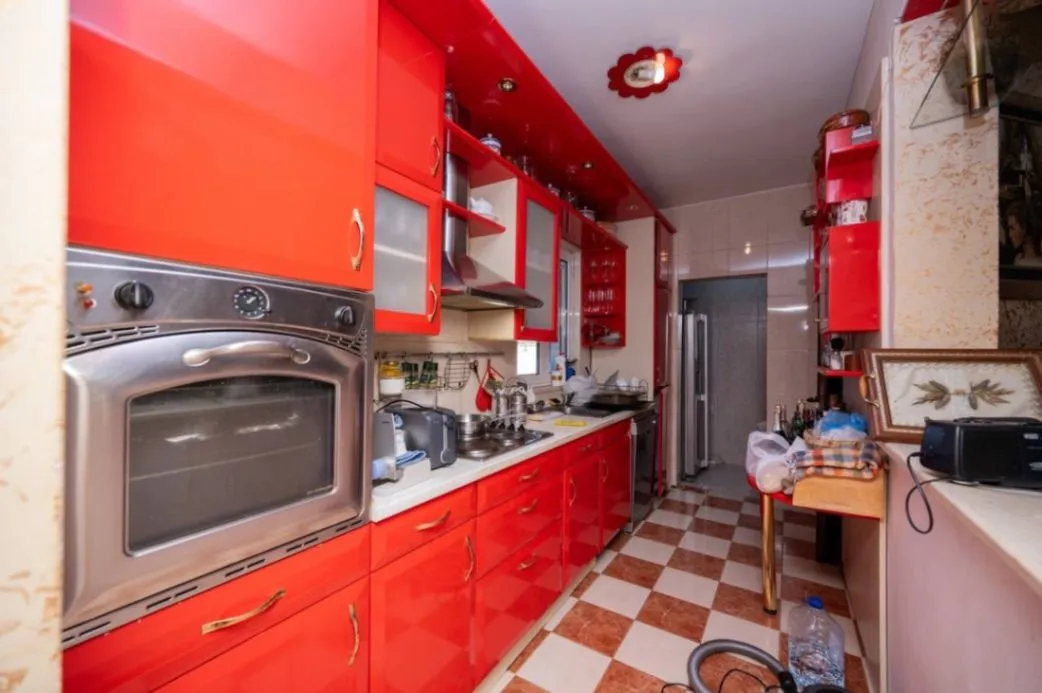 Prodaja, kuća, 250m², Donja Gorica, Podgorica
