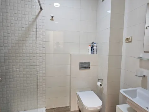 Izdavanje, stan, 50m², City Kvart, Podgorica - image 8