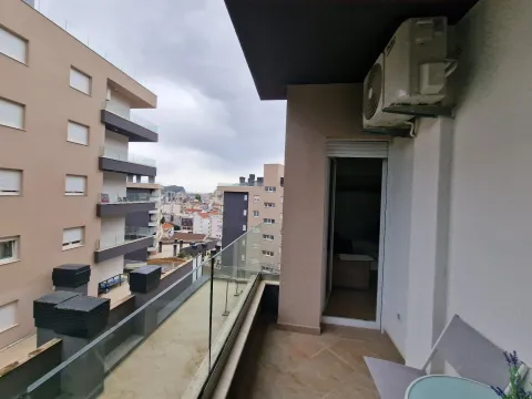 Izdavanje, garsonjera, 30m², Budva, Crna Gora - image 10