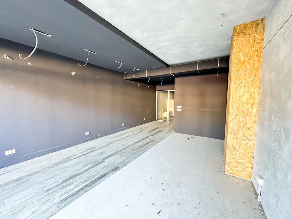 Sale, office space, 103m², Preko Morače, Podgorica