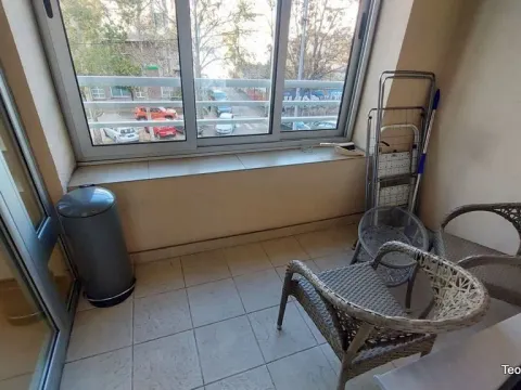 Izdavanje, dvosoban stan, 50m², Vračar, Šid - image 7