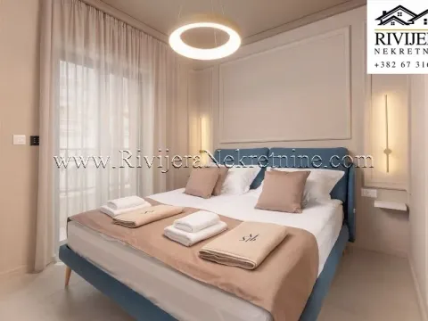 Prodaja, trosoban stan, 191m², Dobrota, Kotor - image 20