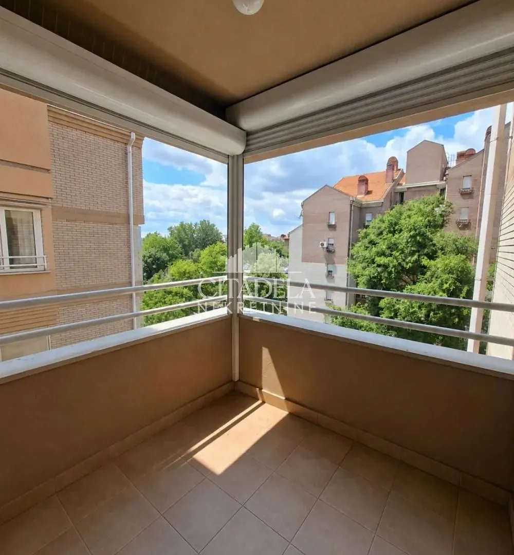 Prodaja, trosoban stan, 90m², Bezanijska Kosa 1, Bežanijska Kosa Sve Podlokacije