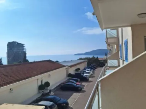 Sale, two bedroom apartment, 75m², Bečići, Budva - image 2