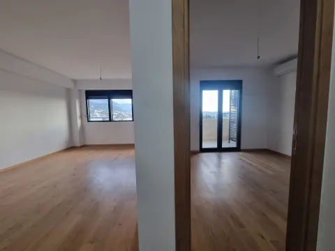 Prodaja, jednosoban stan, 55m², Tivat, Crna Gora - image 10