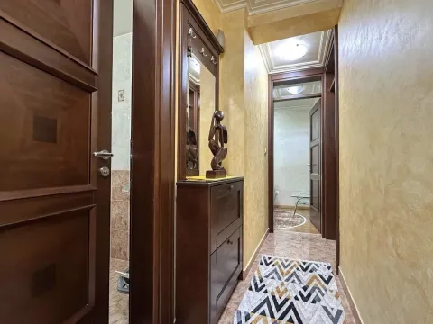 Izdavanje, jednosoban stan, 50m², Centar, Budva - image 8