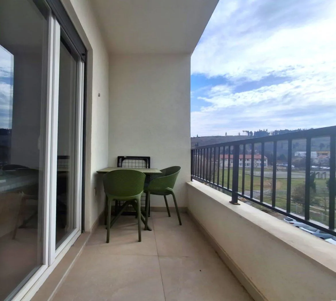 Izdavanje, jednosoban stan, 50m², Zagorič, Podgorica