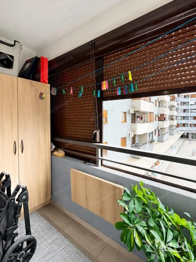 Prodaja, jednosoban stan, 42m², Stari Aerodrom, Podgorica
