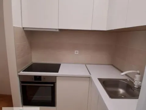 Rent, studio apartment, 33m², Centar, Novi Sad - image 11