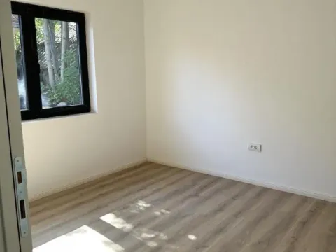 Prodaja, kuća, 115m², Aerodrom, Kragujevac - image 7