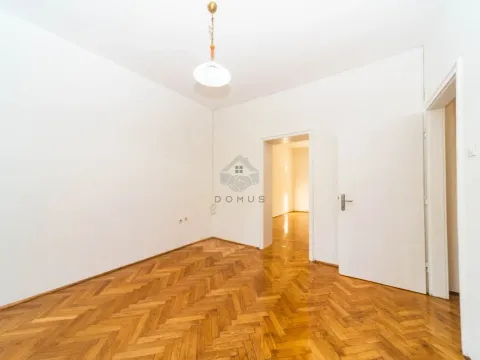 Izdavanje, jednosoban stan, 60m², Centar, Podgorica - image 12