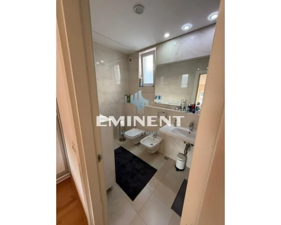Rent, four bedroom apartment, 157m², Savski Venac, Beograd