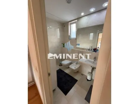 Rent, four bedroom apartment, 157m², Savski Venac, Beograd - image 10