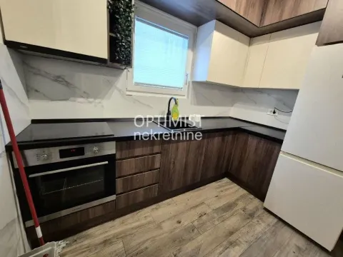 Izdavanje, trosoban stan, 57m², Bogoslovija, Palilula Sve Podlokacije - image 4