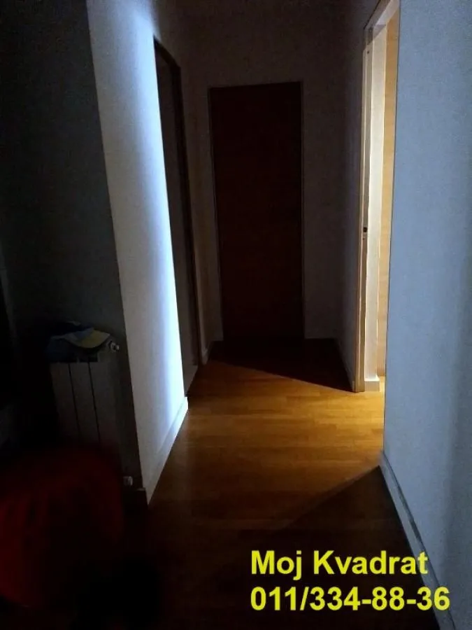 Izdavanje, trosoban stan, 126m², Vukov Spomenik, Zvezdara Sve Podlokacije