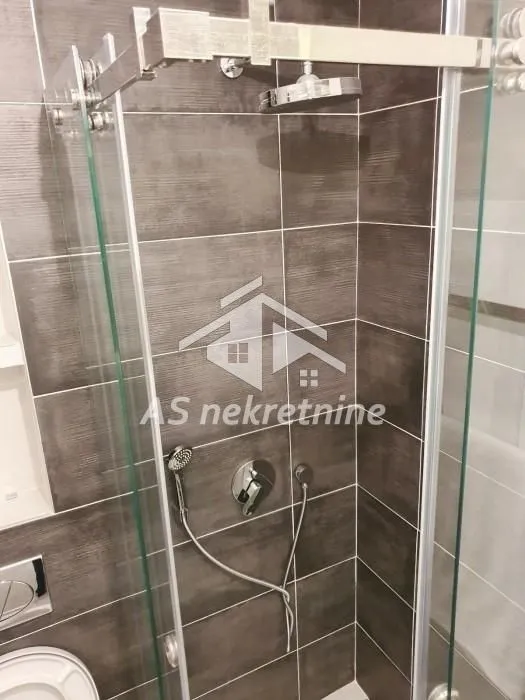 Rent, one bedroom apartment, 37m², Čubura, Beograd