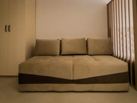 Izdavanje, jednosoban stan, 38m², Sveta Vrača, Kotor - image 12