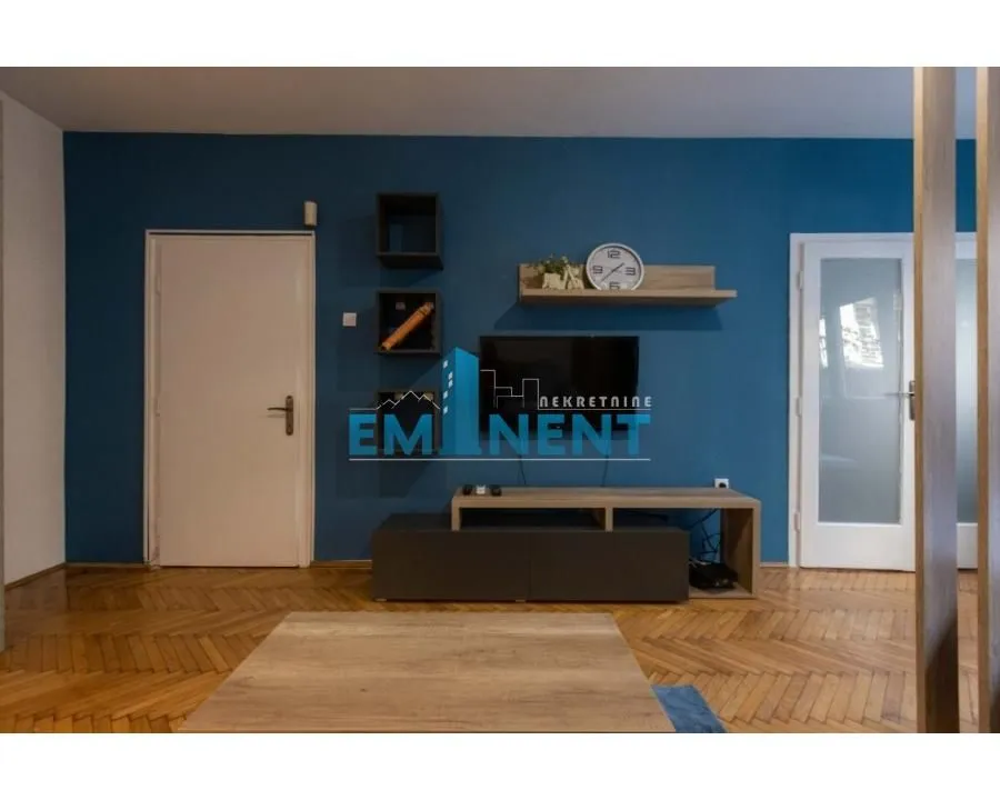 Rent, one bedroom apartment, 38m², Stari Grad, Beograd