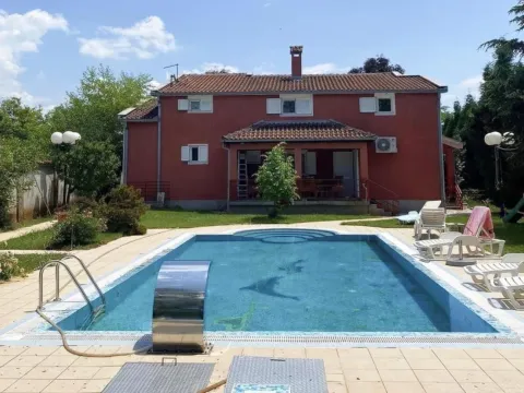 Prodaja, kuća, 200m2, Donja Gorica, Podgorica Prodaja, kuća, 200m2, Donja Gorica, Podgorica