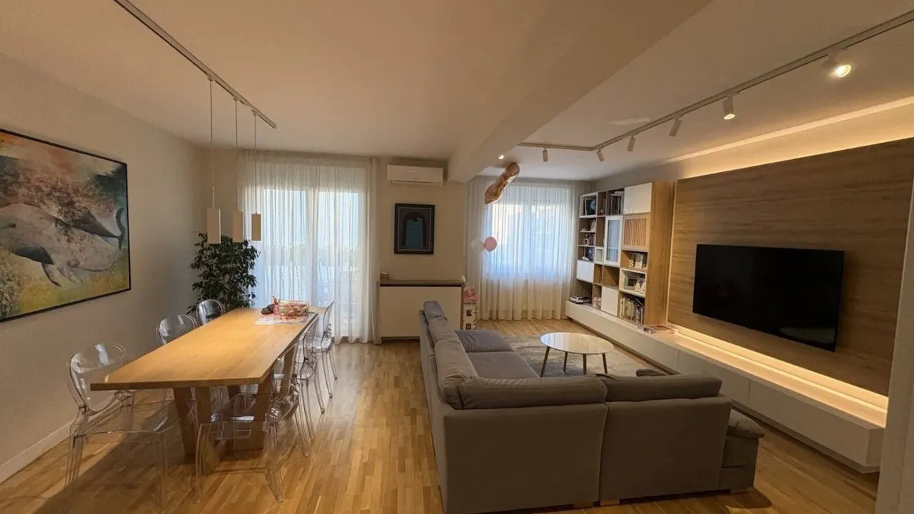 Sale, one bedroom apartment, 108m², Centar, Novi Sad