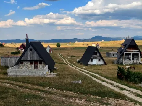 Prodaja, kuća, 75m², Žabljak, Crna Gora - image 2