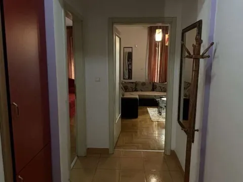 Izdavanje, jednosoban stan, 58m², Preko Morače, Podgorica - image 6