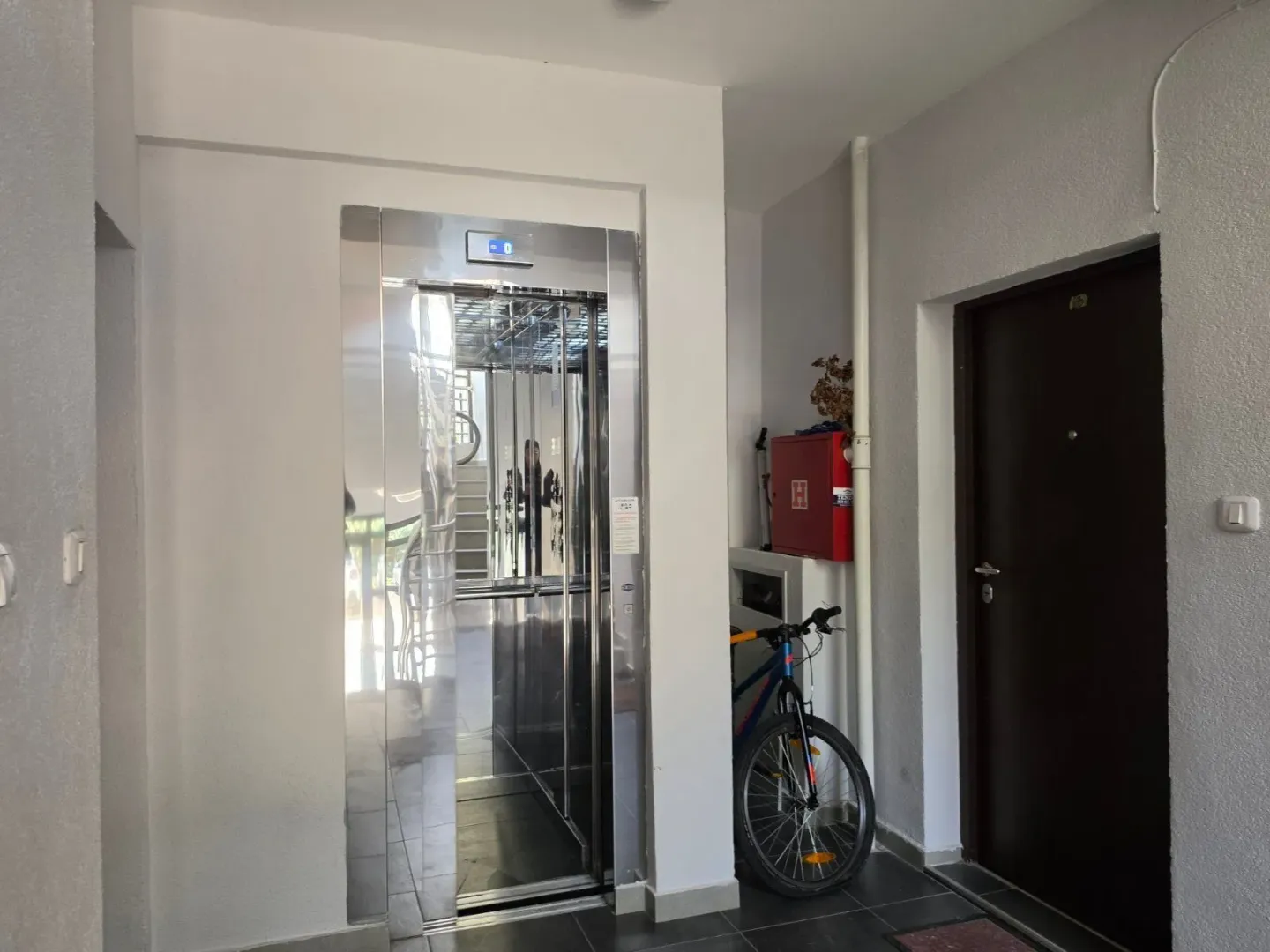 Prodaja, jednosoban stan, 49m², Budva, Crna Gora
