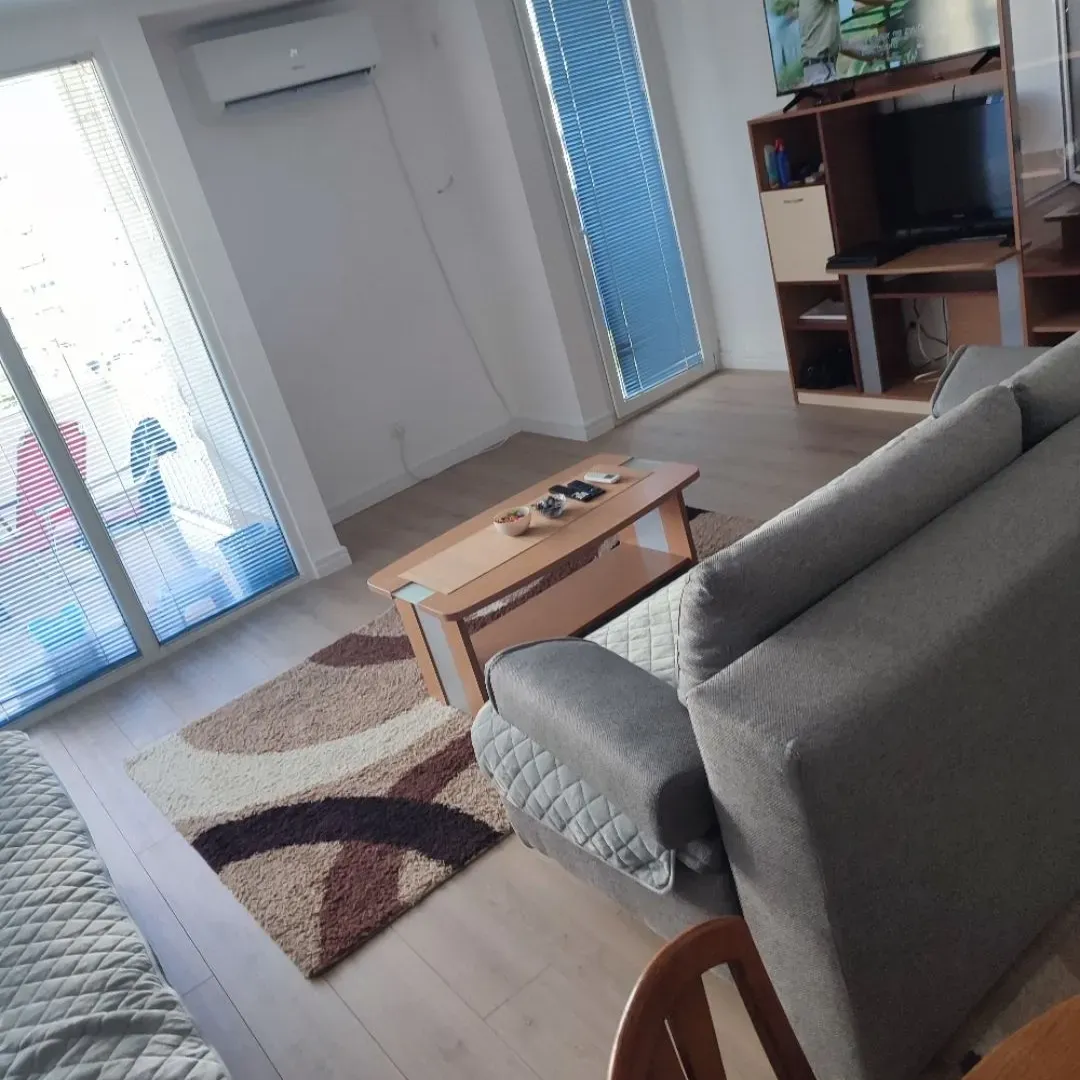 Rent, apartment, 58m², Centar, Bar